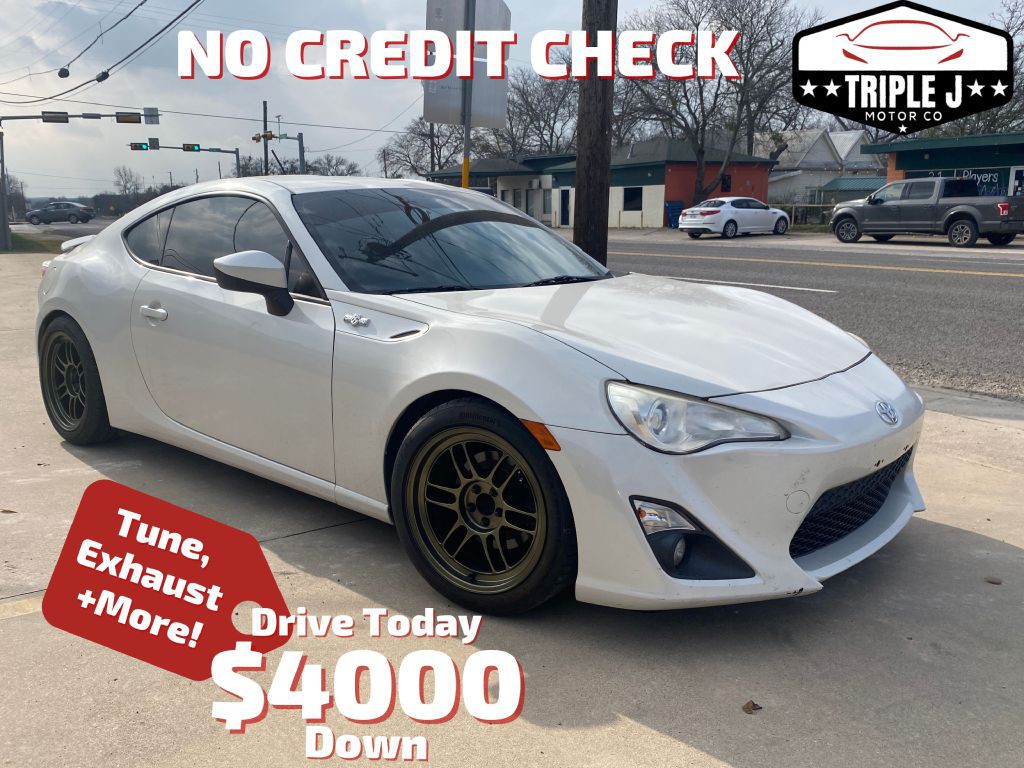 2014 Scion FR-S Image 1