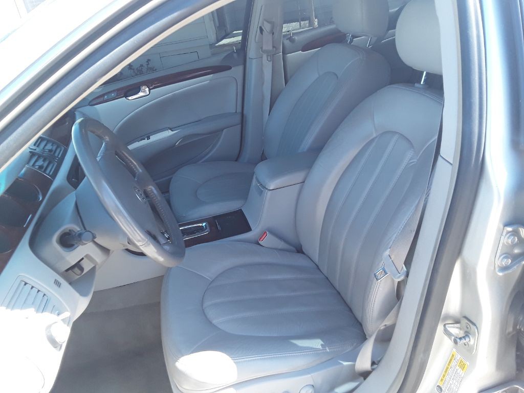 2007 Buick Lucerne Image 11