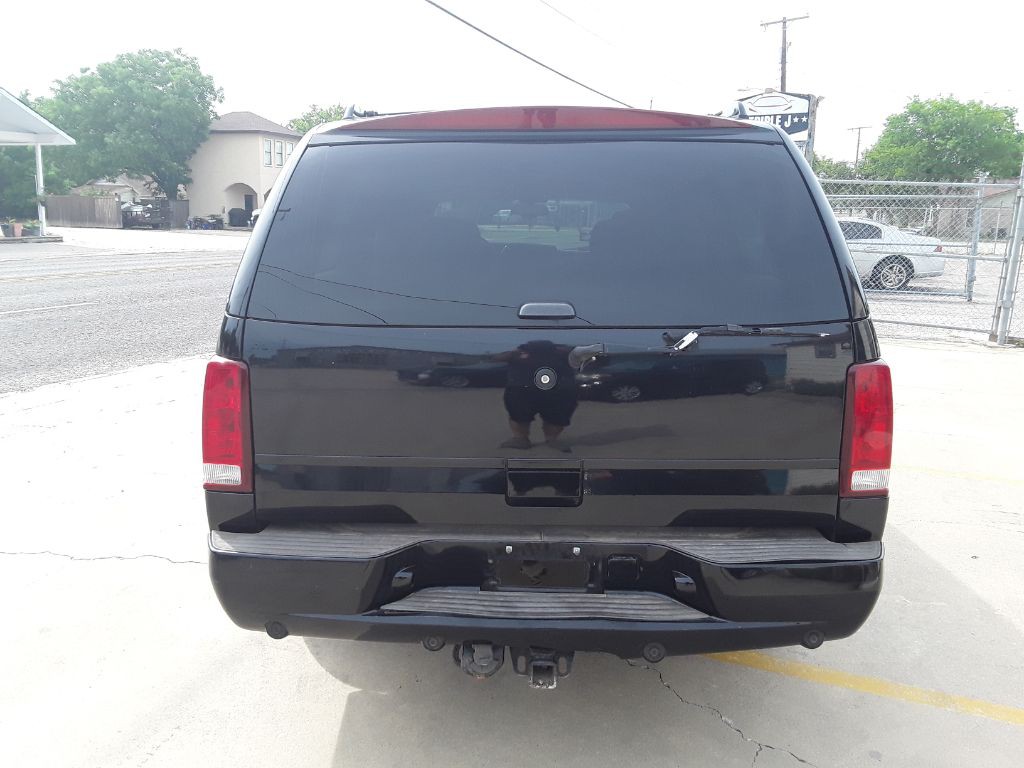 2006 Cadillac Escalade Image 6