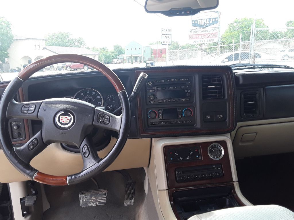 2006 Cadillac Escalade Image 10