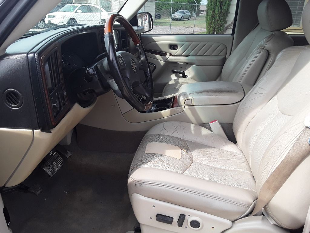 2006 Cadillac Escalade Image 12