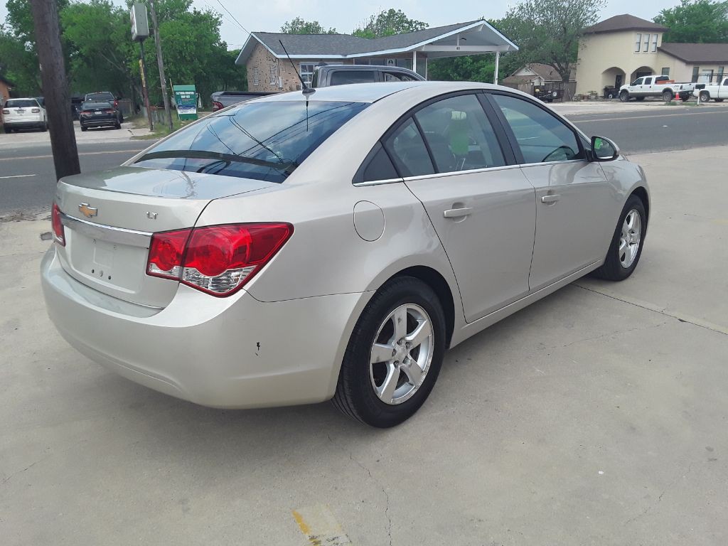 2012 Chevrolet Cruze Image 5