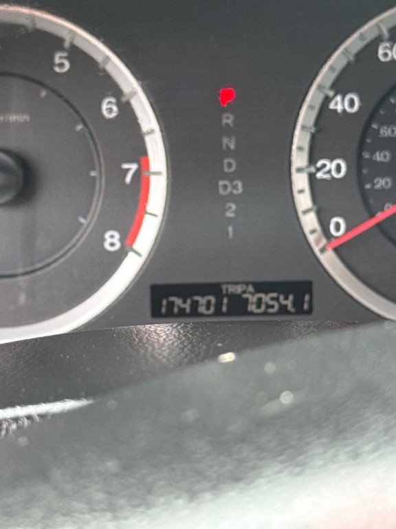 2008 Honda Accord Image 8