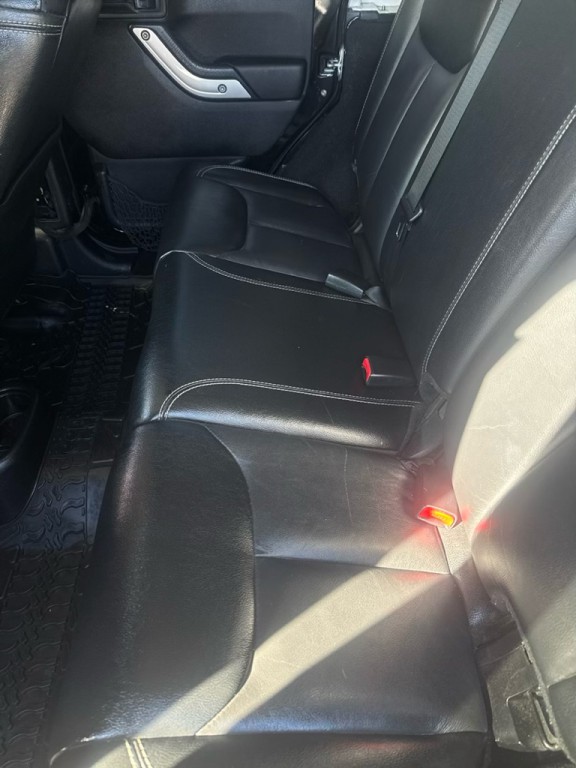 2015 Jeep Wrangler Unlimited Image 22