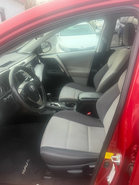 2013 Toyota Rav4 Image 10