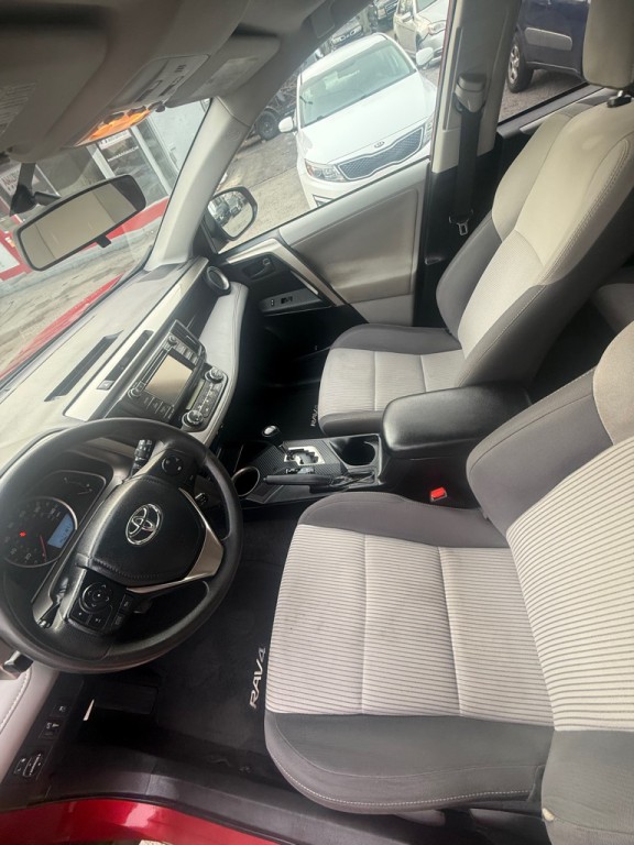 2013 Toyota Rav4 Image 11