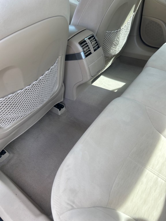 2010 Buick Lacrosse Image 21