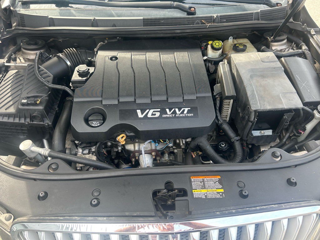 2010 Buick Lacrosse Image 25