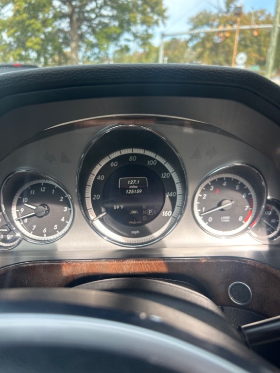 2013 Mercedes-Benz E-Class Image 21