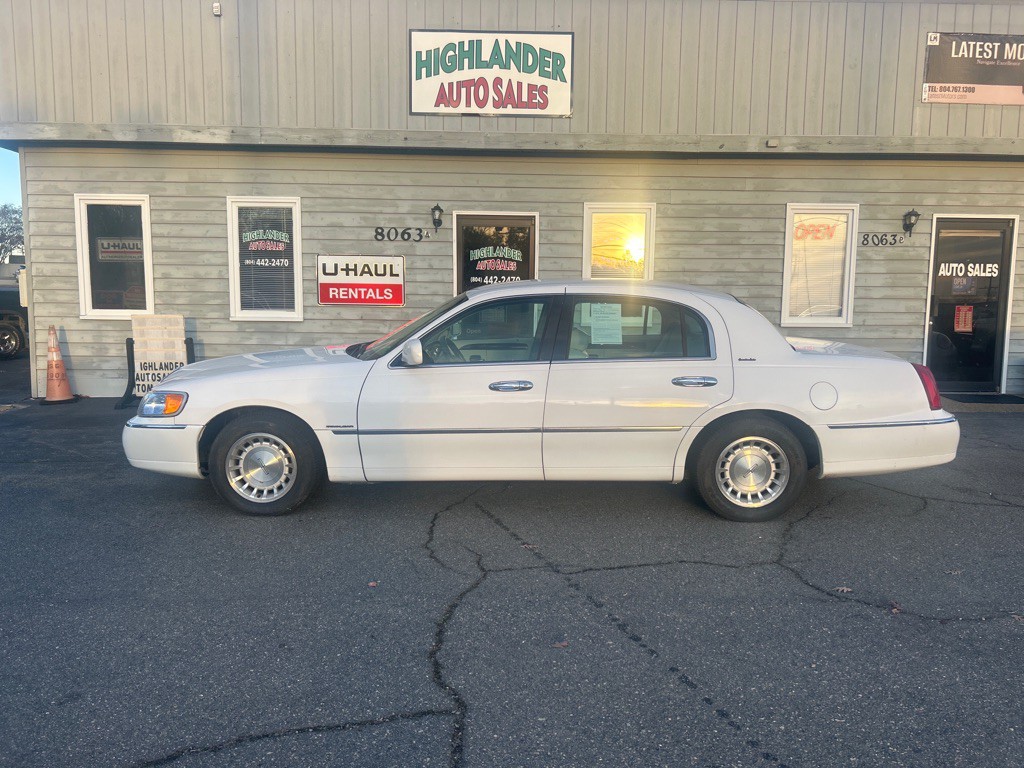 1998 Lincoln Town Car Image 17
