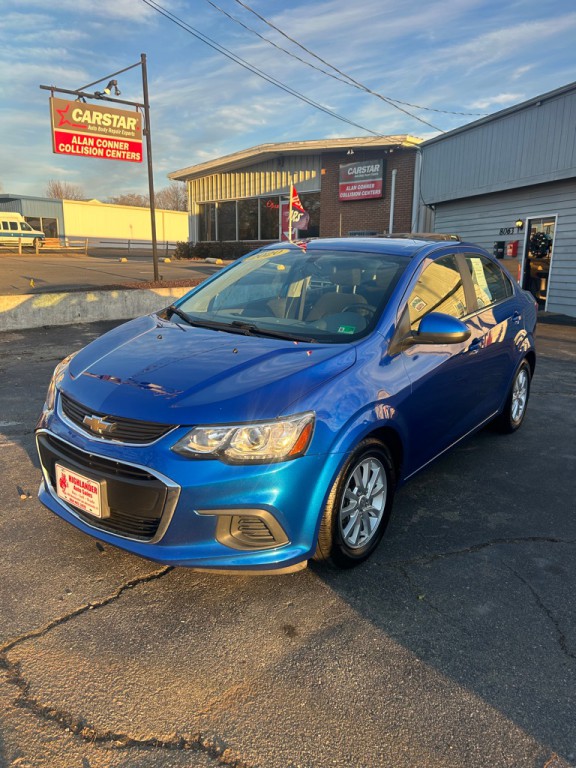 2020 Chevrolet Sonic Image 3