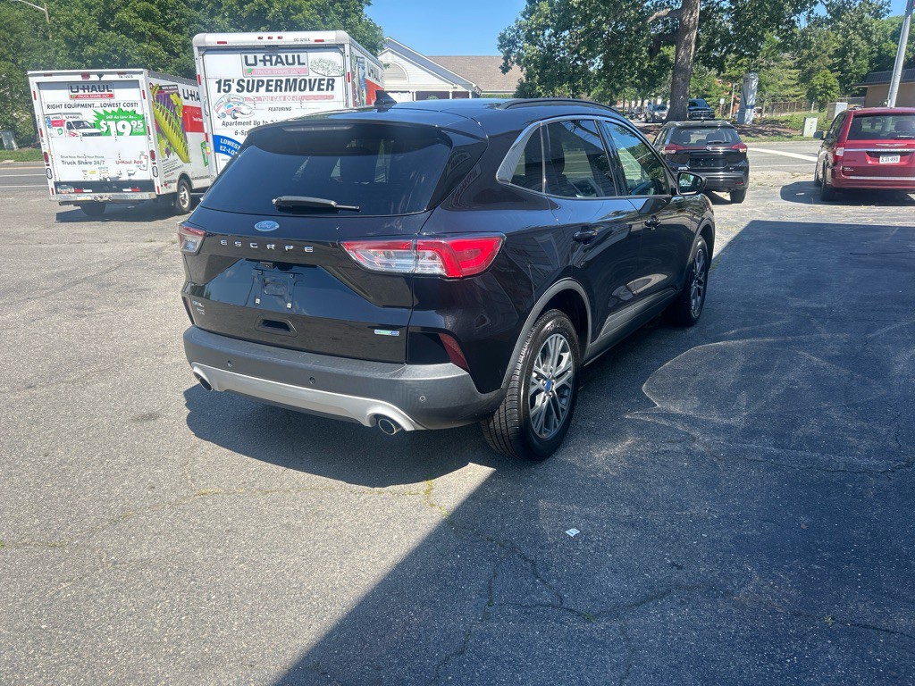 2020 Ford Escape Image 17