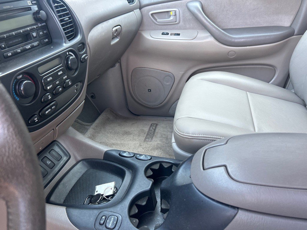 2007 Toyota Sequoia Image 8