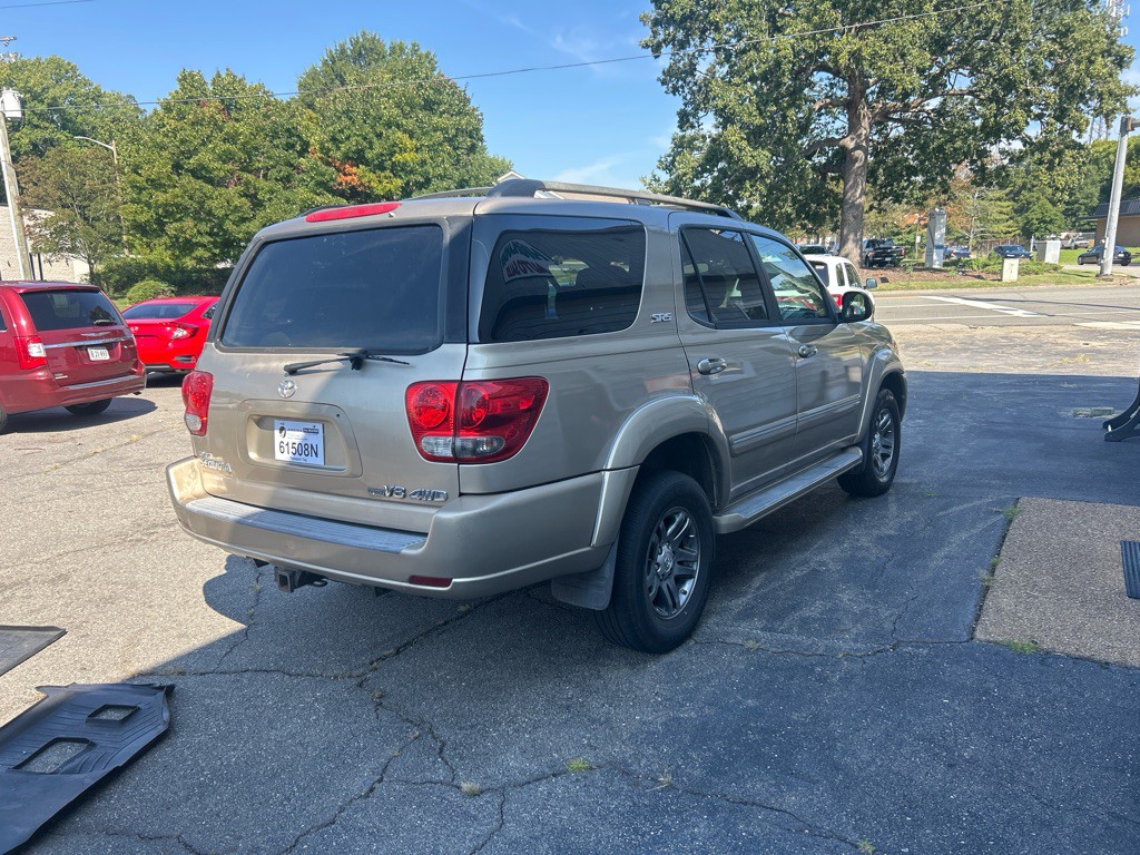 2007 Toyota Sequoia Image 14