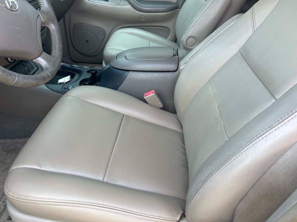 2007 Toyota Sequoia Image 17
