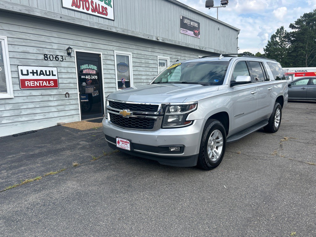 2019 Chevrolet Suburban Image 2