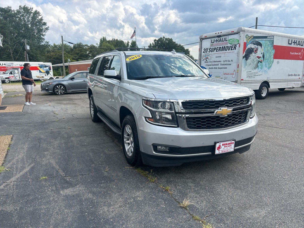2019 Chevrolet Suburban Image 21