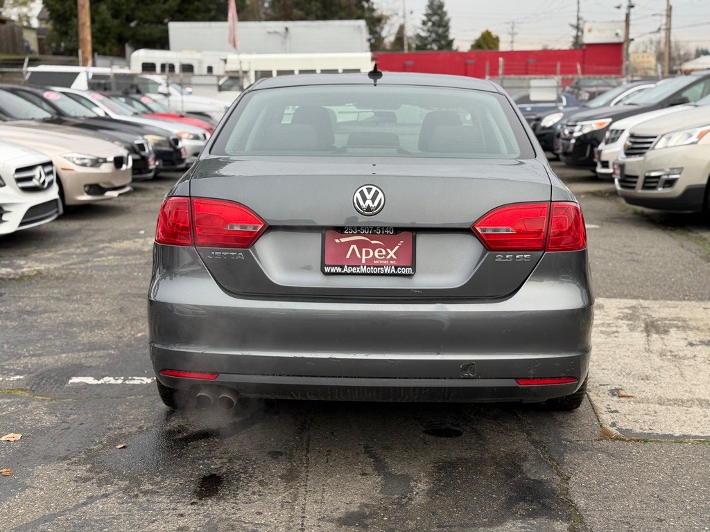 2012 Volkswagen Jetta Image 6