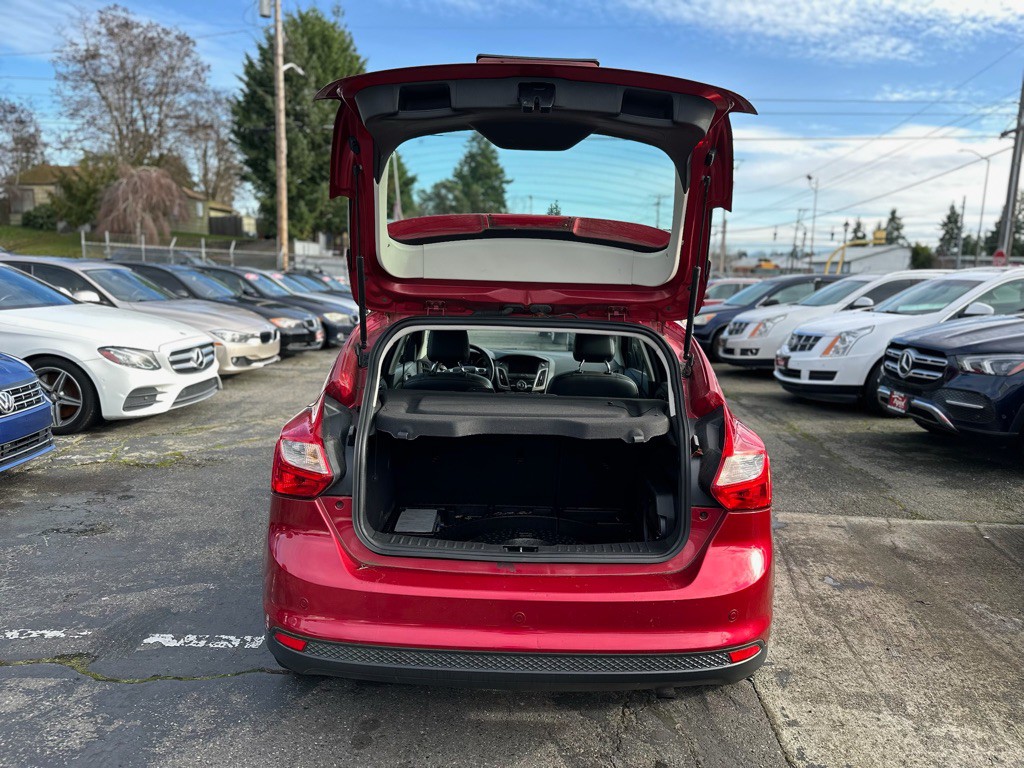 2012 Ford Focus Image 5