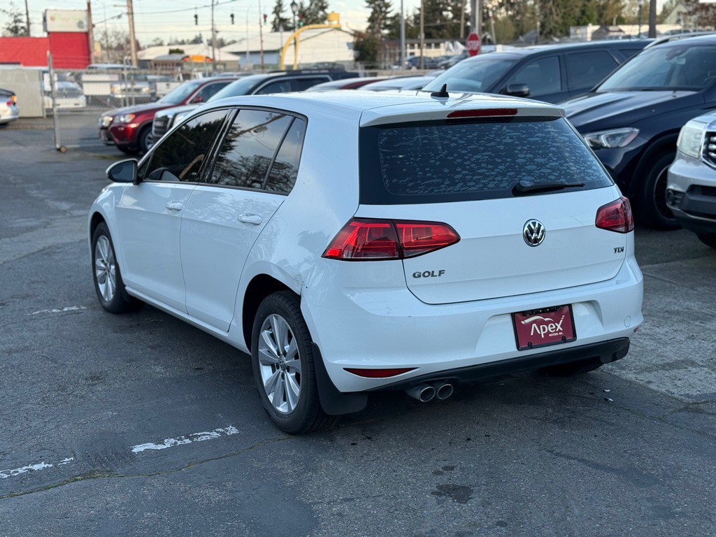 2015 Volkswagen Golf Image 5