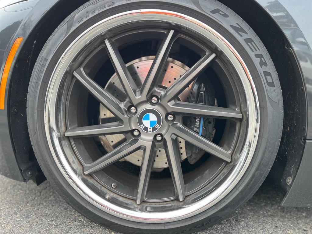 2015 BMW i8 Image 10