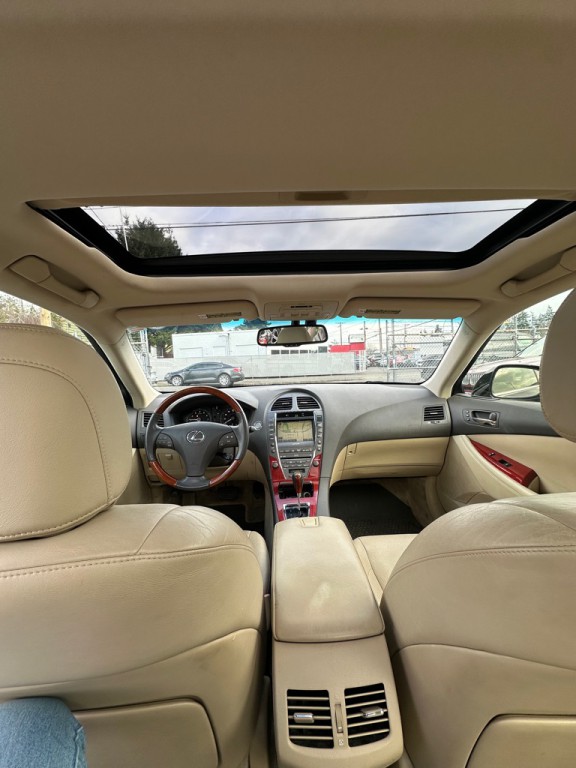 2007 Lexus ES Image 13