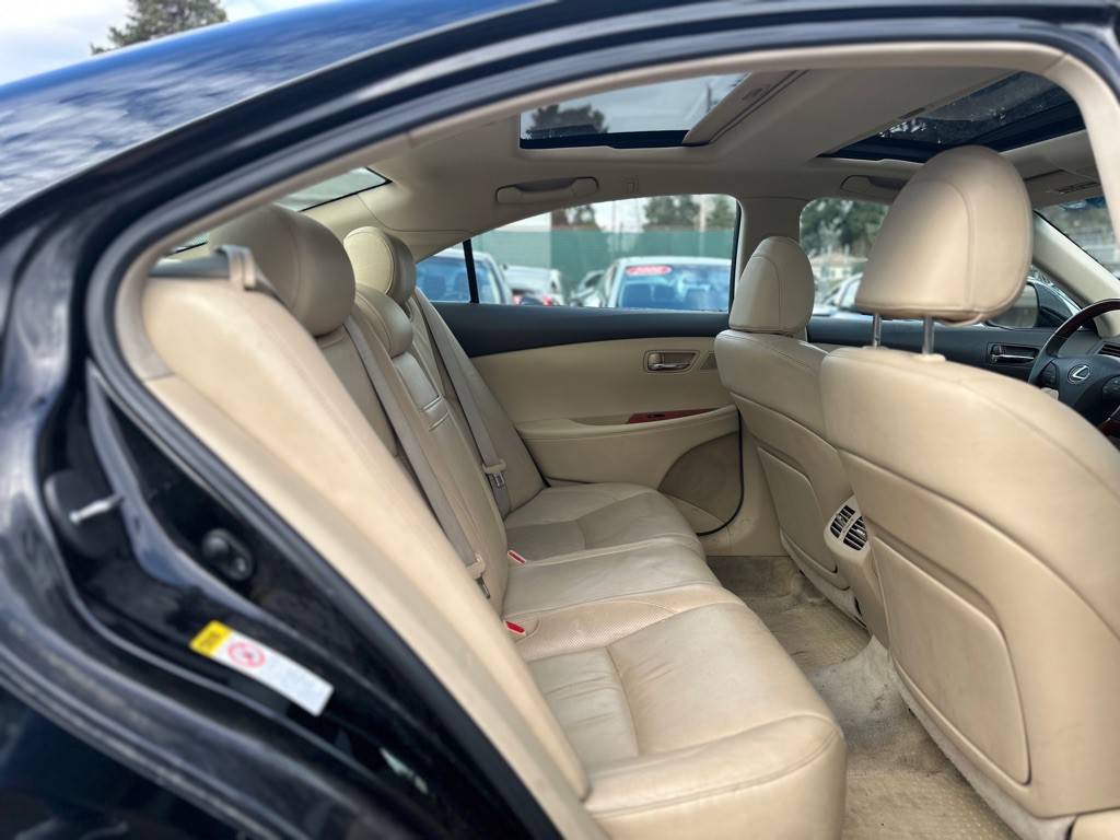 2007 Lexus ES Image 18