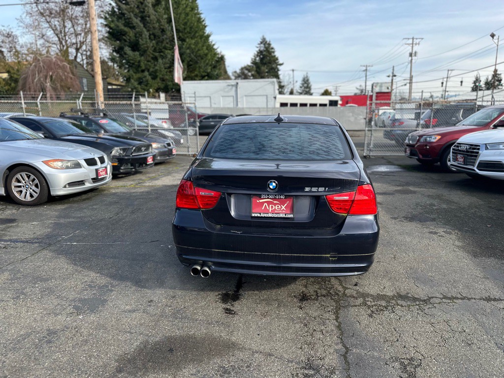 2009 BMW 3 Series Image 6