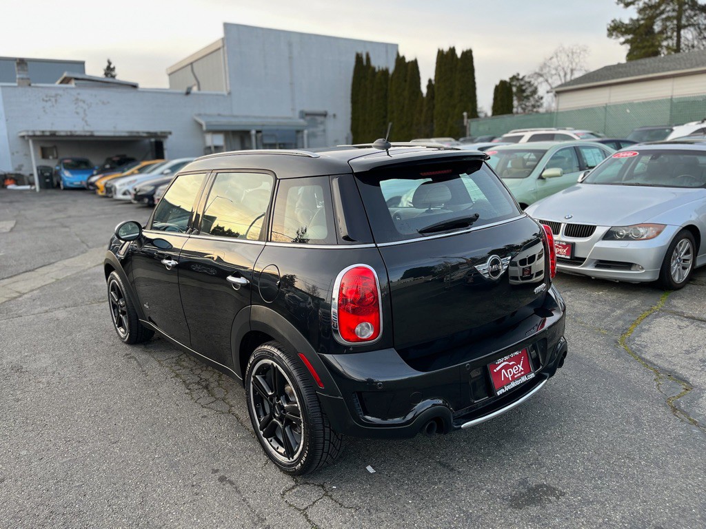 2012 MINI Countryman Image 4