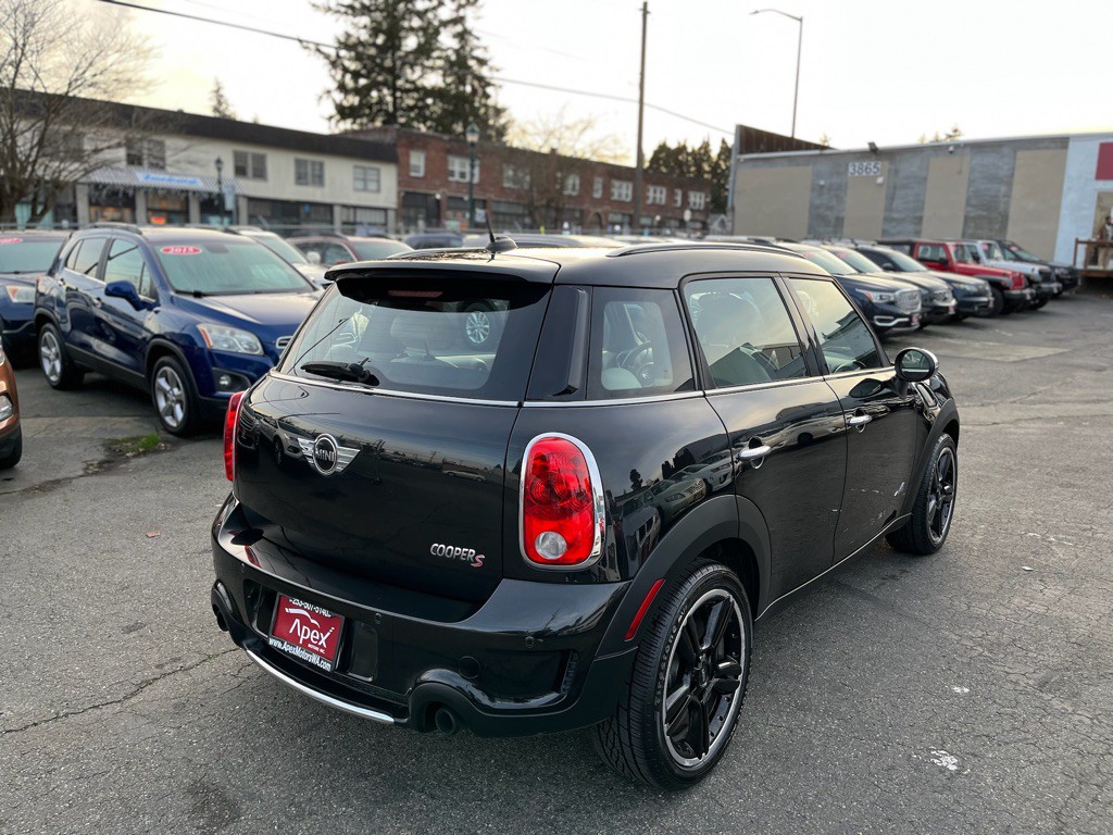2012 MINI Countryman Image 5