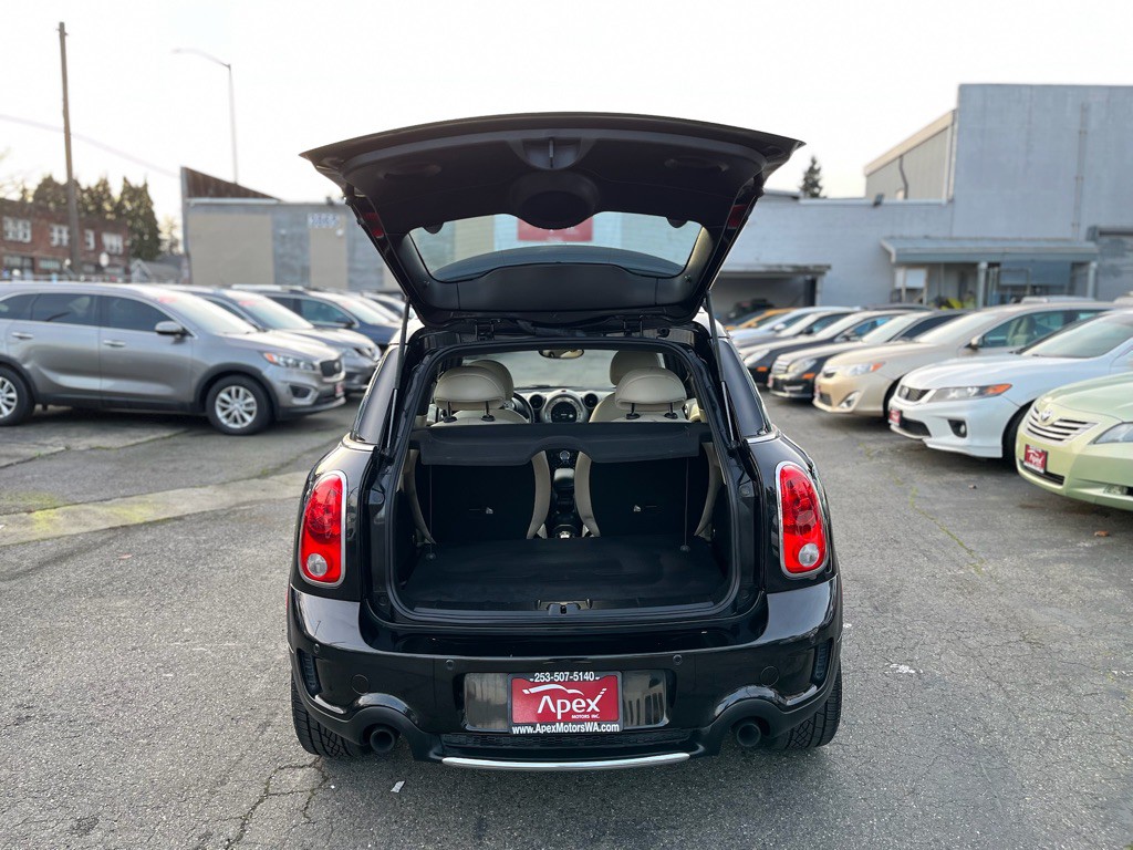 2012 MINI Countryman Image 6