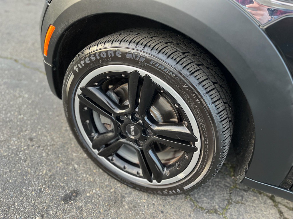2012 MINI Countryman Image 19