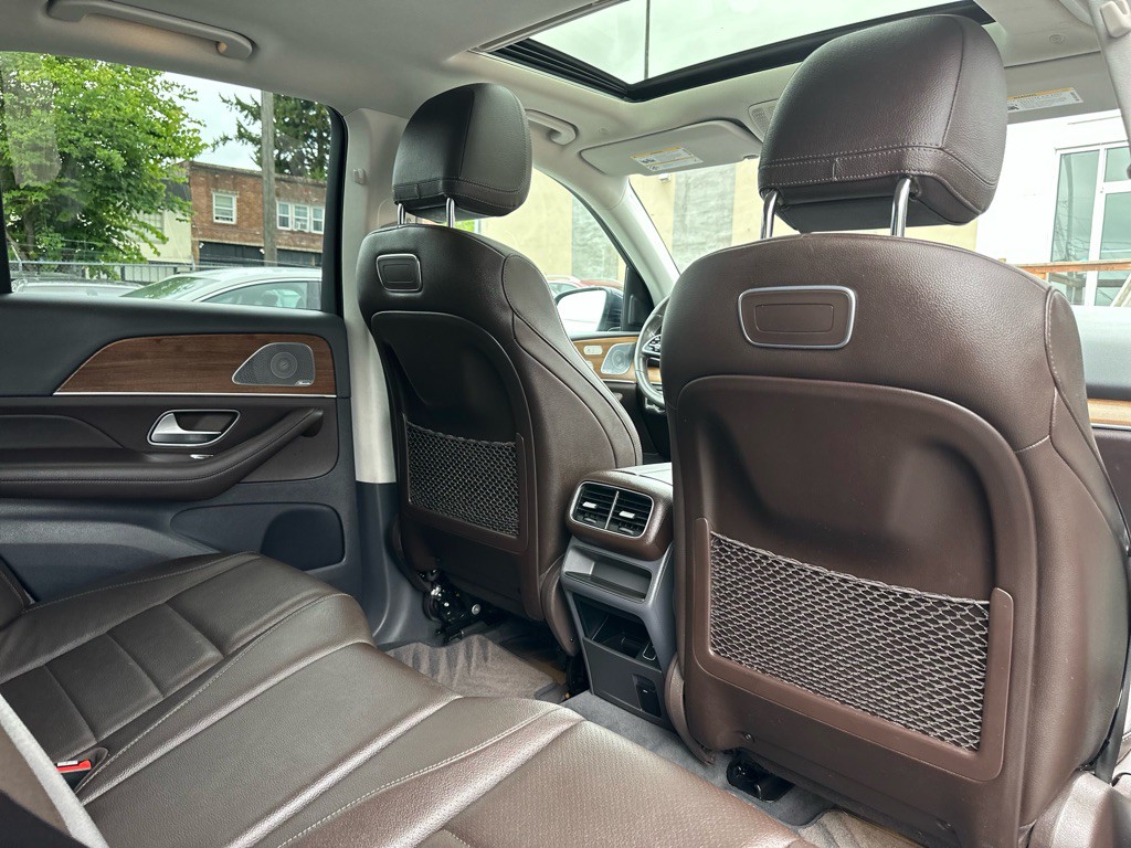 2020 Mercedes-Benz GLE-Class Image 28