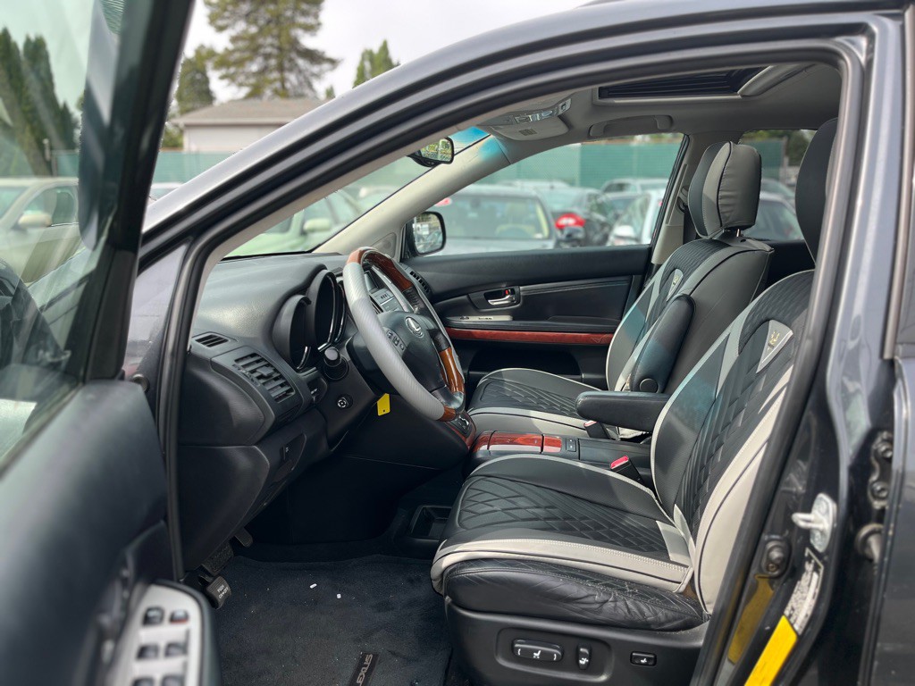 2004 Lexus RX 330 Image 9