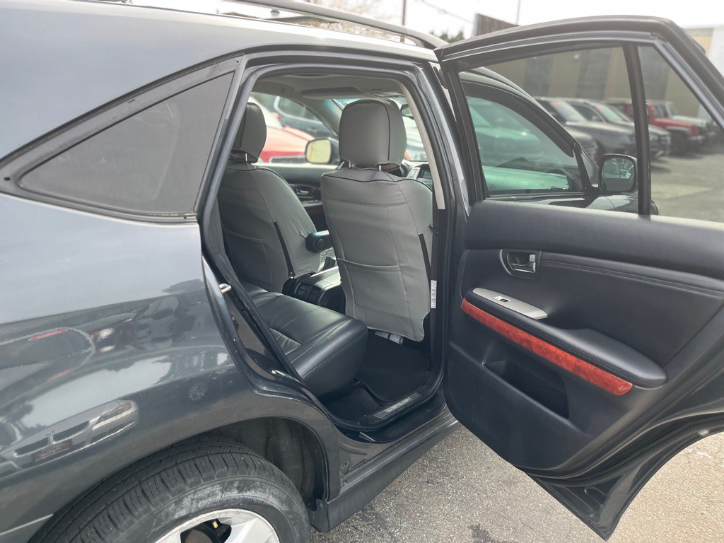 2004 Lexus RX 330 Image 16