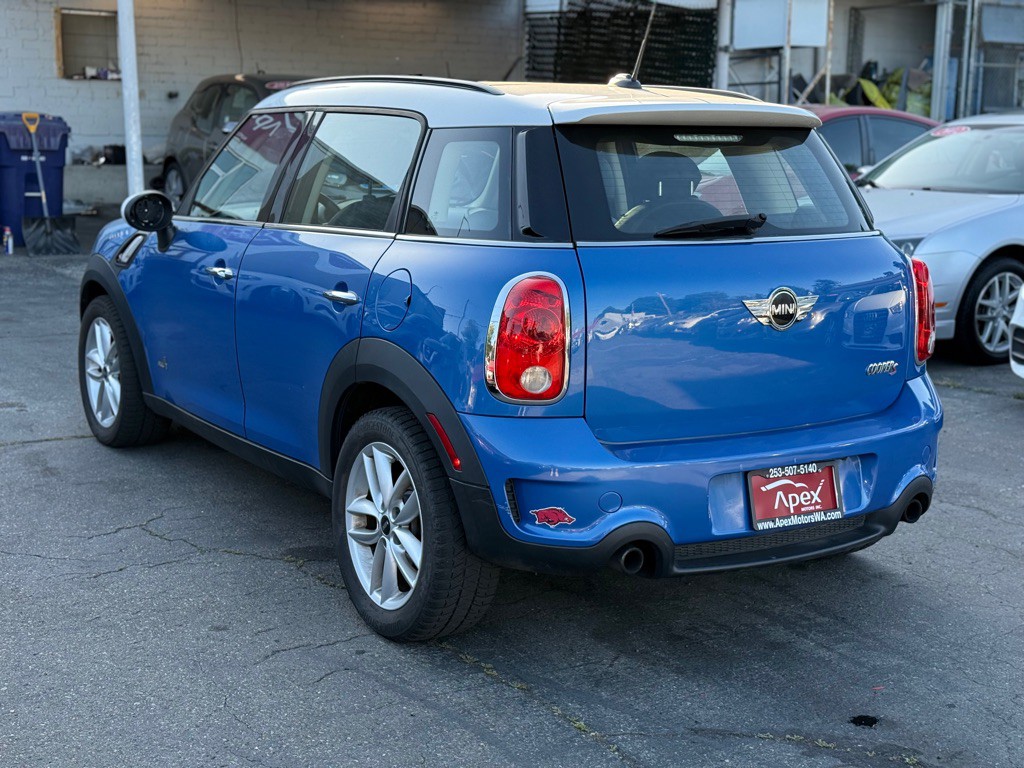 2011 MINI Countryman Image 5