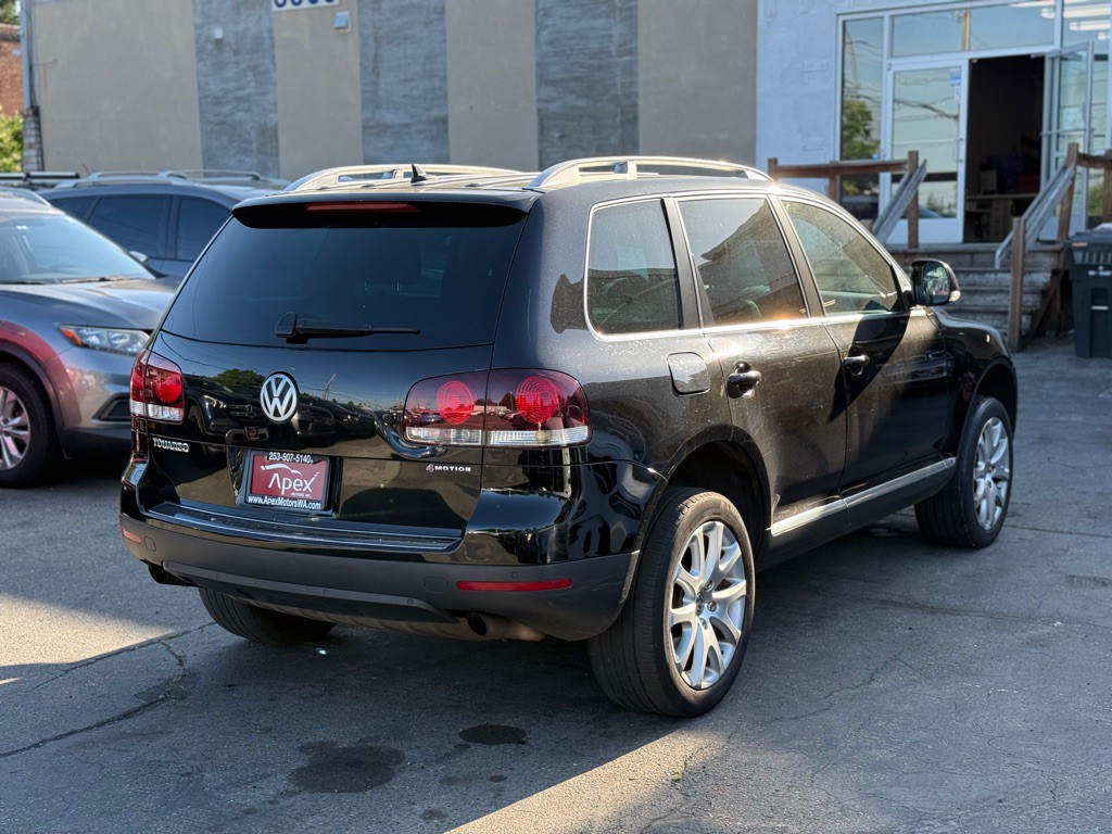 2008 Volkswagen Touareg Image 4