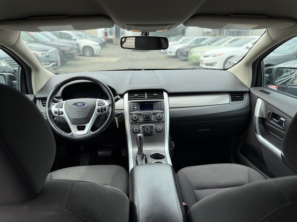 2013 Ford Edge Image 12