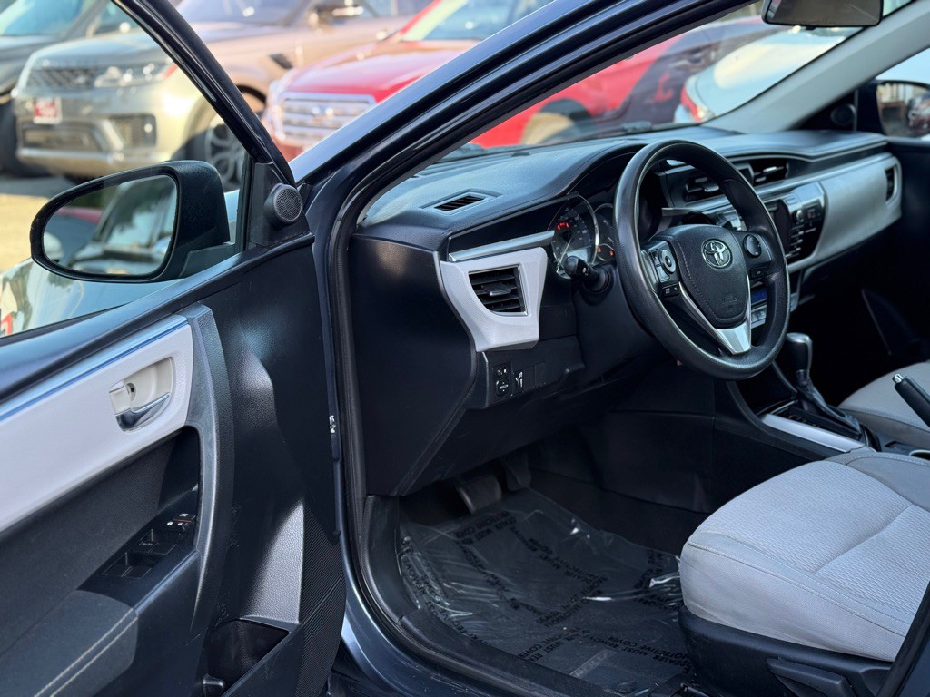 2014 Toyota Corolla Image 7