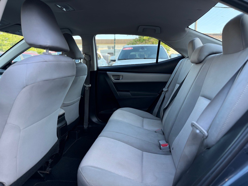 2014 Toyota Corolla Image 10