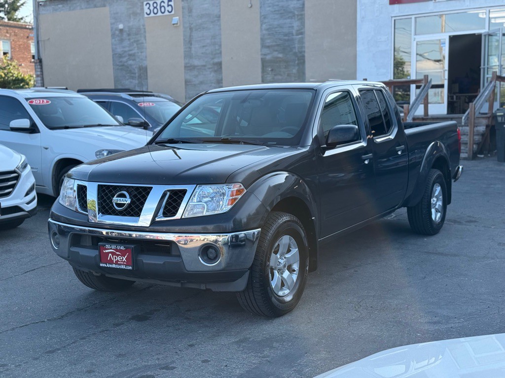2010 Nissan Frontier Image 1