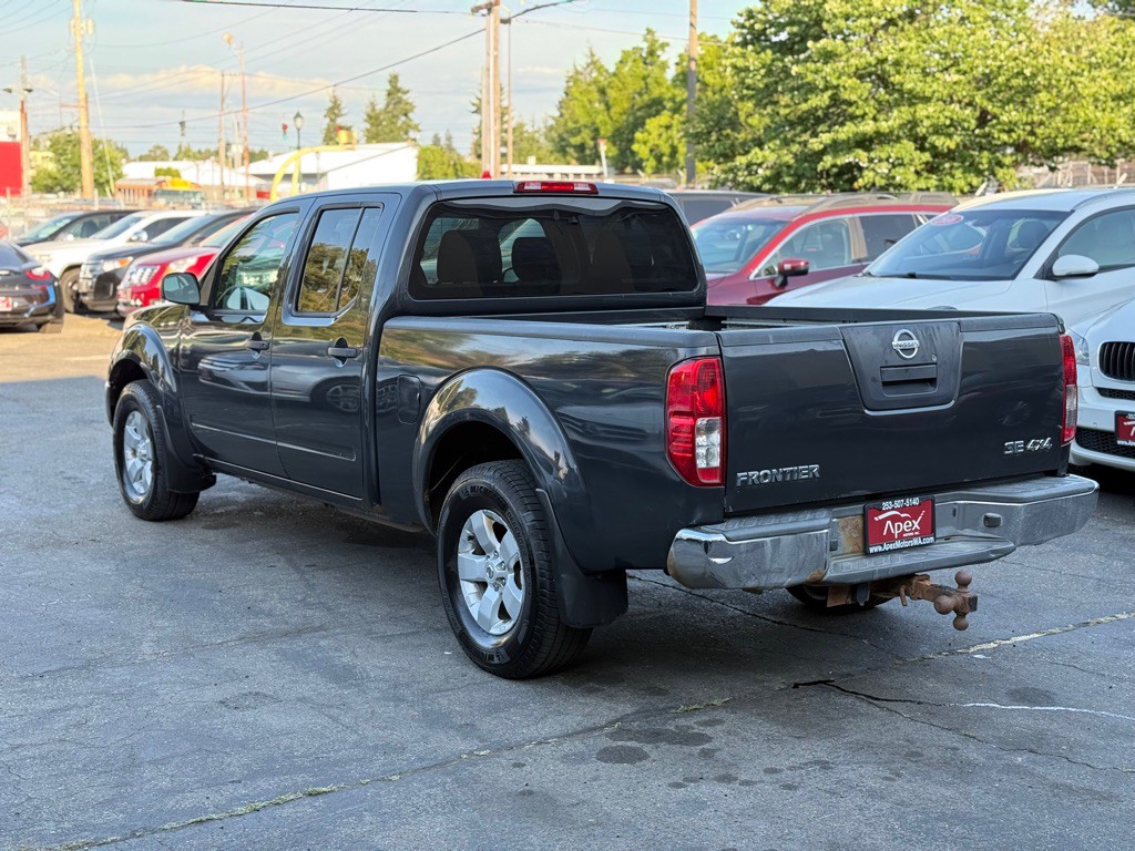 2010 Nissan Frontier Image 5