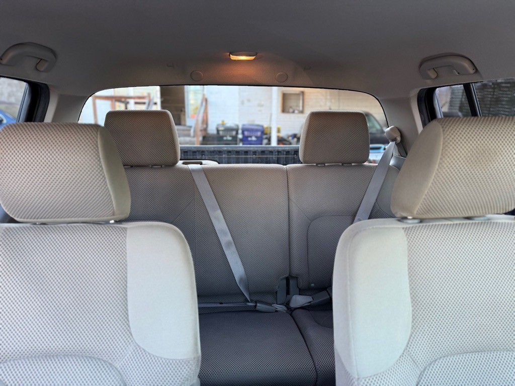 2010 Nissan Frontier Image 17