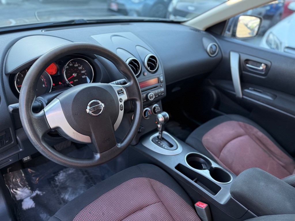 2008 Nissan Rogue Image 10