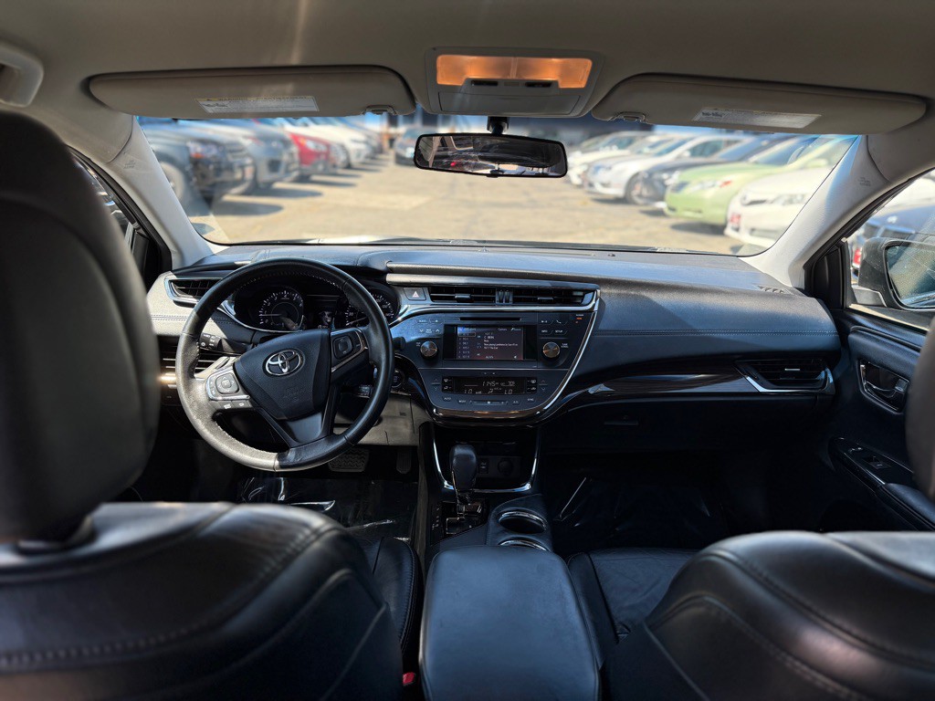 2013 Toyota Avalon Image 14