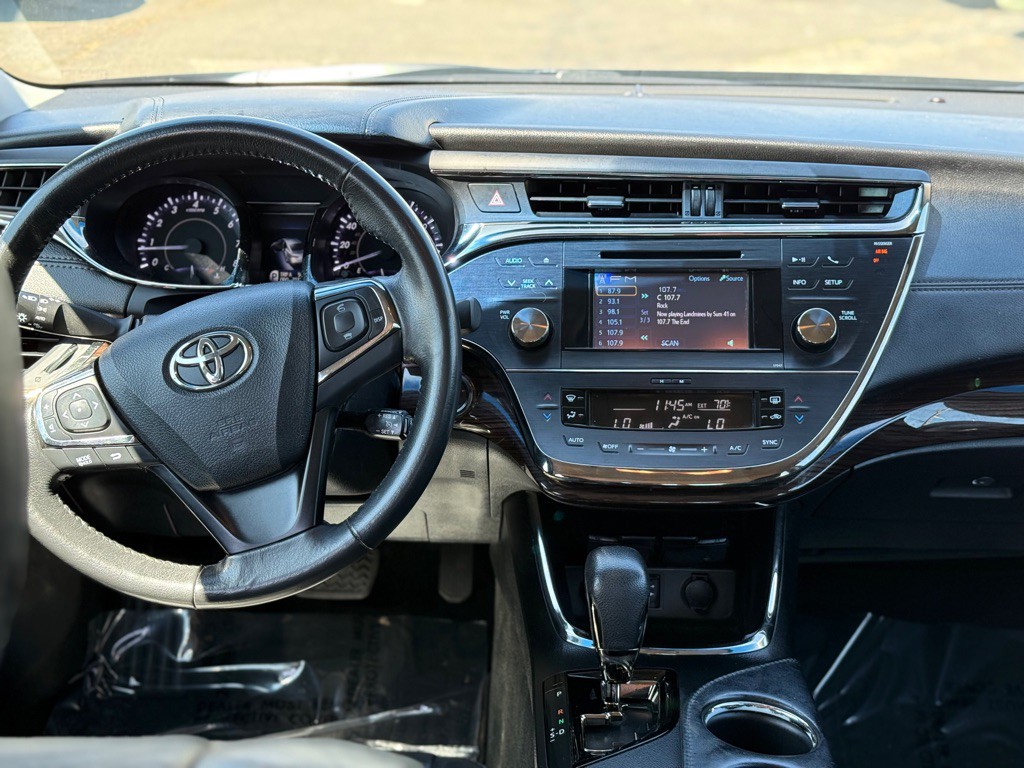 2013 Toyota Avalon Image 15