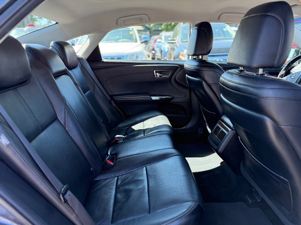 2013 Toyota Avalon Image 20