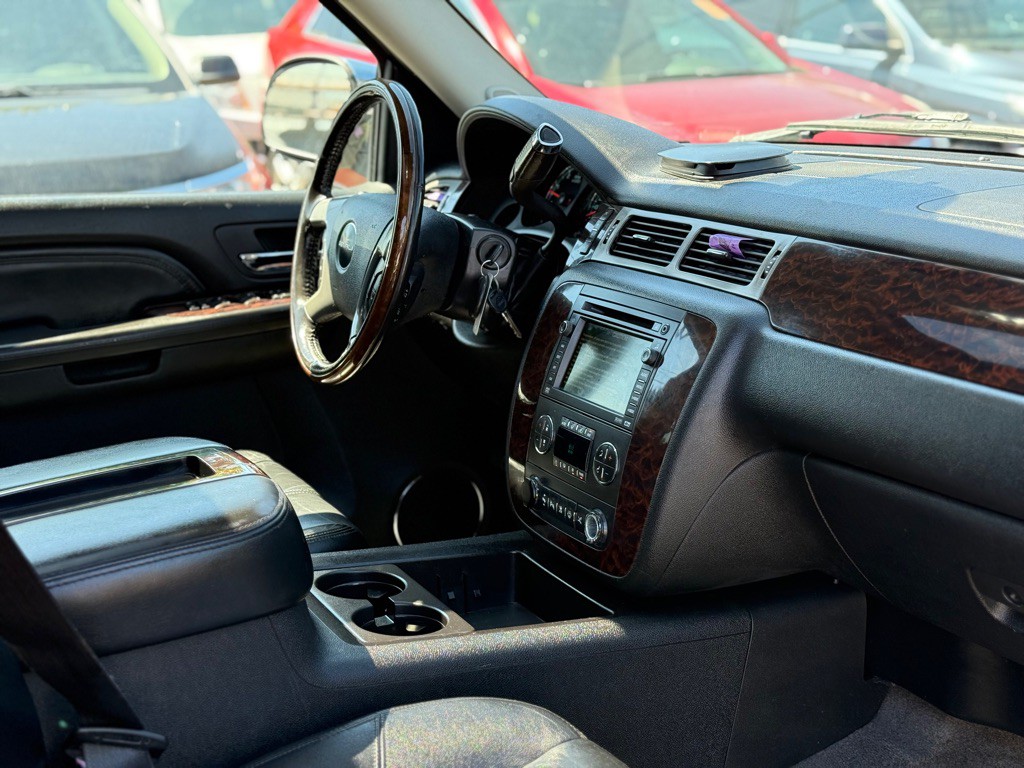 2008 GMC Yukon Image 18
