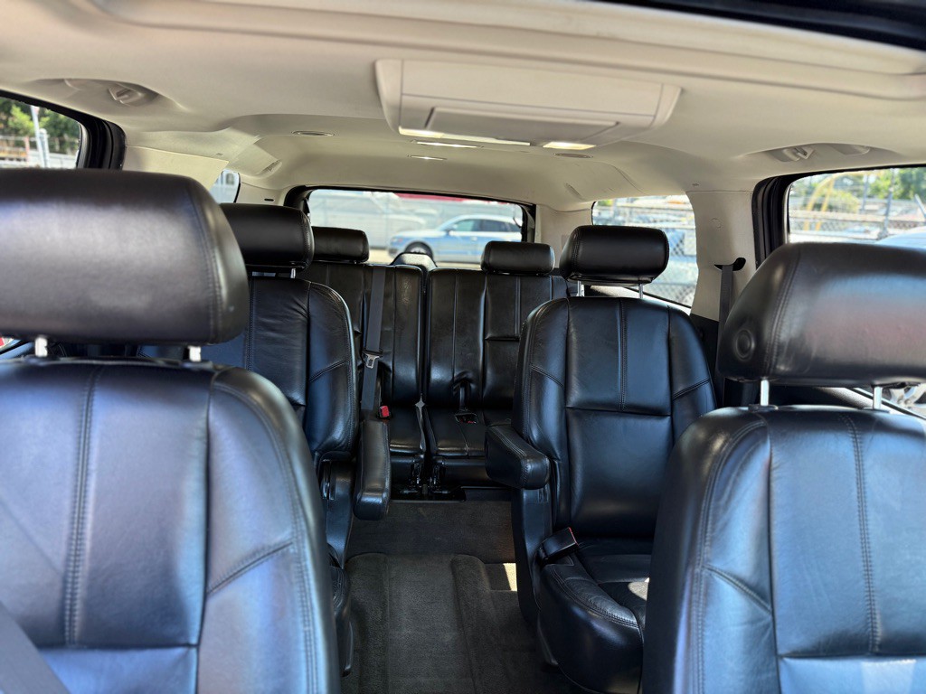 2008 GMC Yukon Image 19