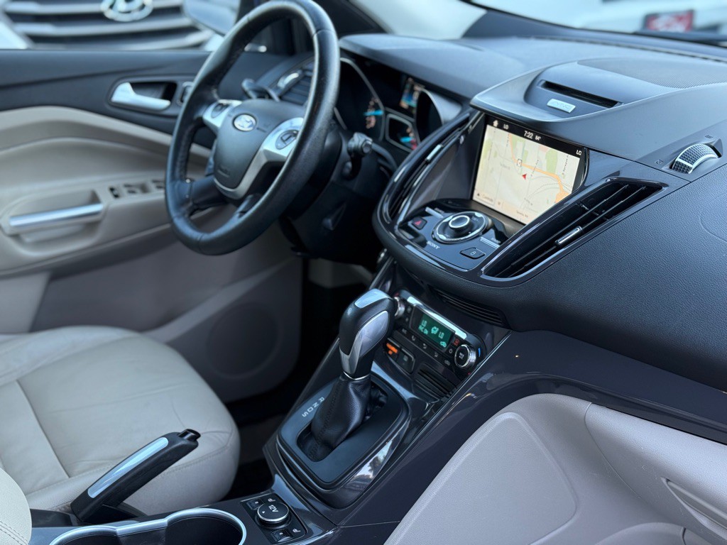 2016 Ford Escape Image 17